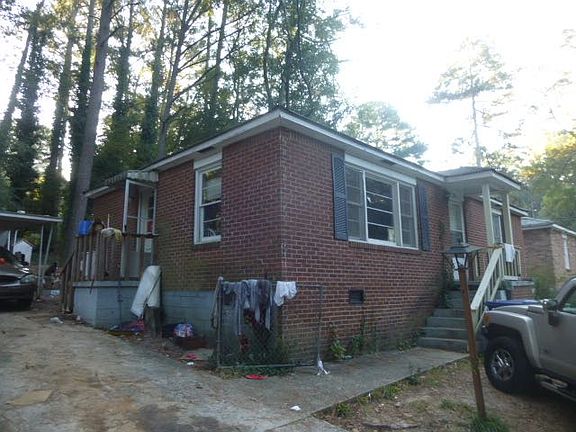 4th image of 2964 Diana Dr SW