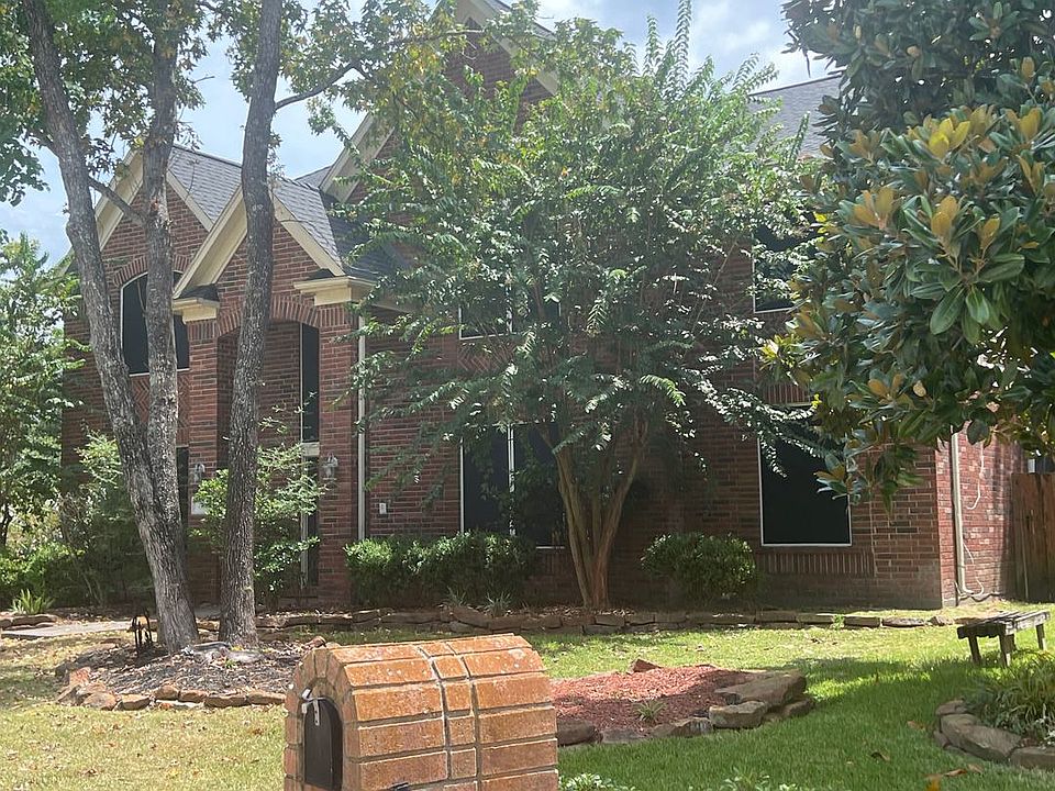 2nd image of 7210 Dalegrove Ct