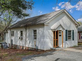 1411 Ridge Ave, Eden, NC 27288