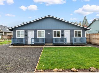 1691 Arlington Dr, Medford, OR 97501