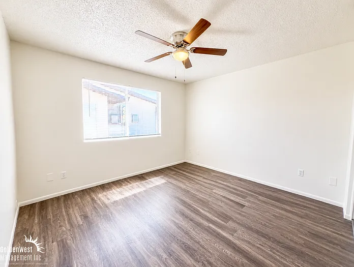 6818 N 17th Ave #10 — Photo 8