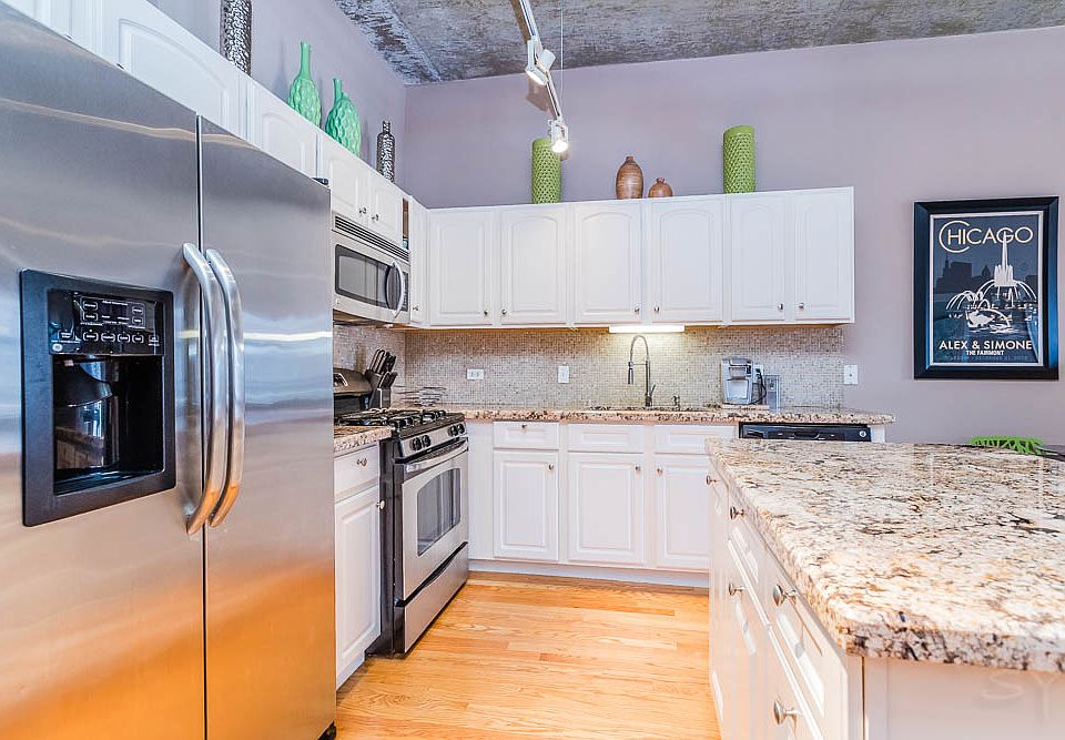 1st image of 849 N Franklin St Unit 1013
