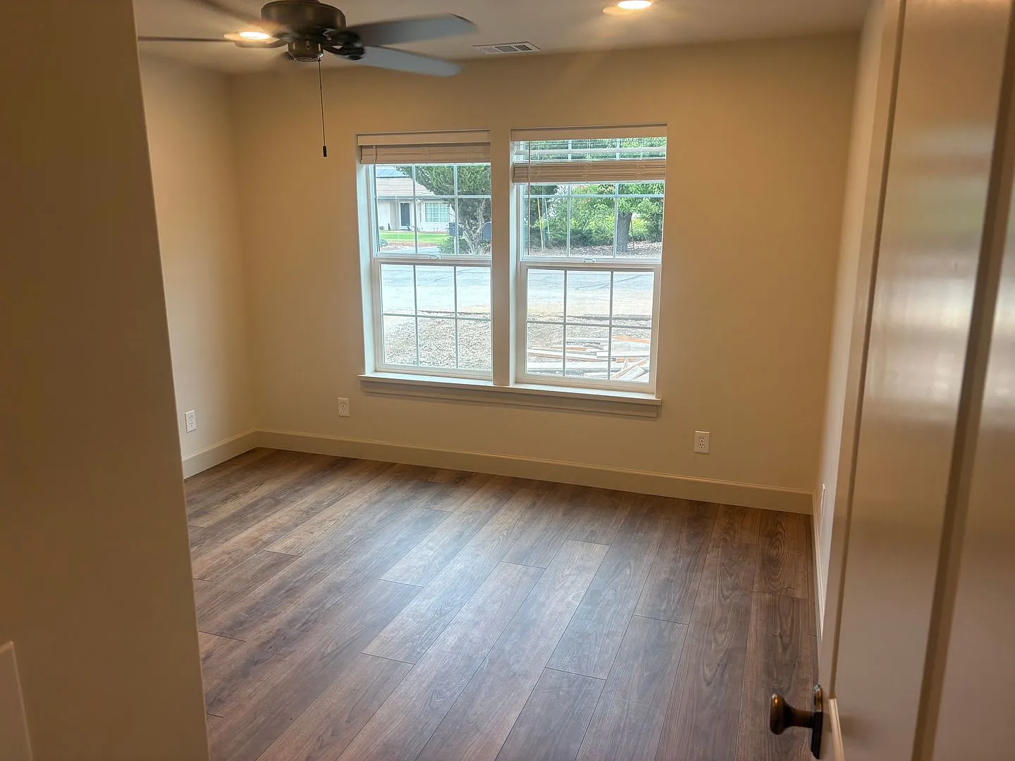 Brand new 2 bed/2 full bath home in upscale Atascadero neighborhood — Photo 4
