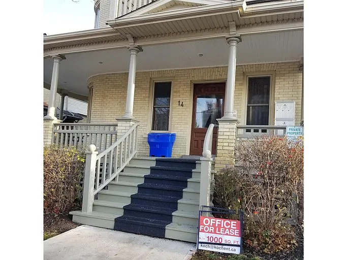 Building Photo - 14 Irvin St #1