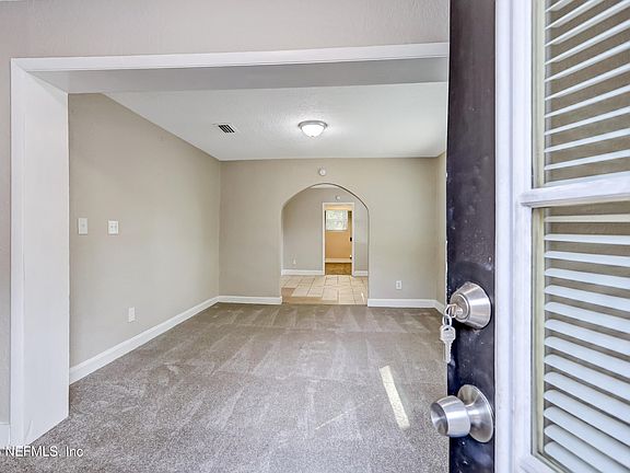 4th image of 1842 W 27TH Street