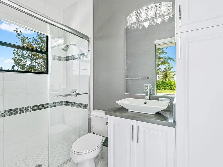 17352 Rosella Rd — Photo 22