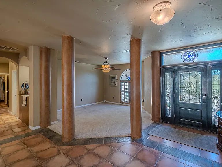 111 Coker Ln — Photo 3