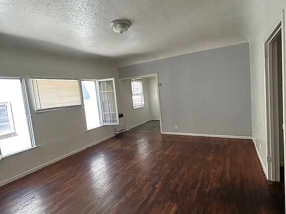 5th image of 6424 Yucca St #3