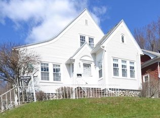 82 Randolph Rd, Worcester, MA 01606