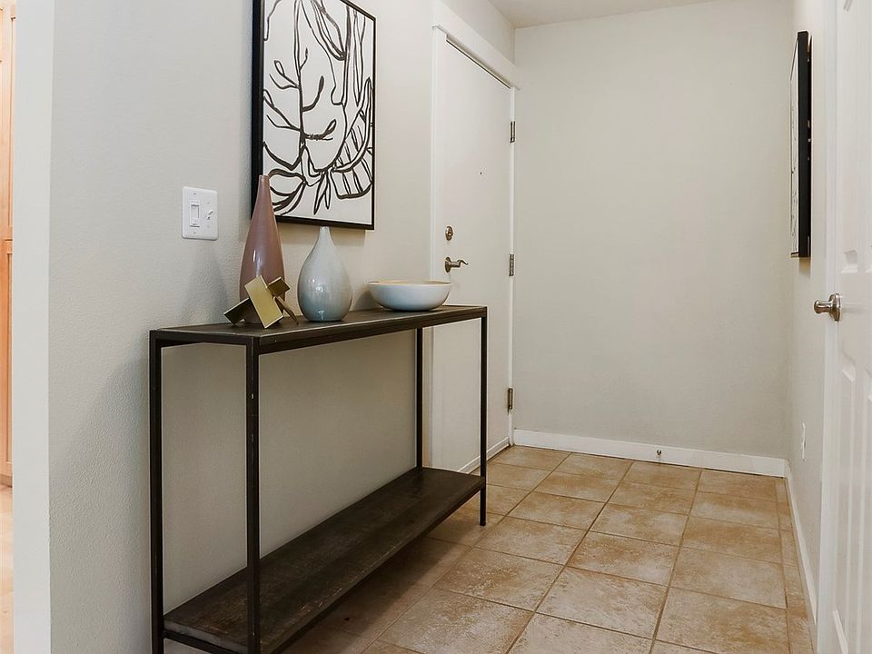 25025 SE Klahanie Blvd Issaquah WA Zillow