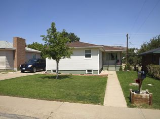 1213 N Jeffers Dr, Rawlins, WY 82301