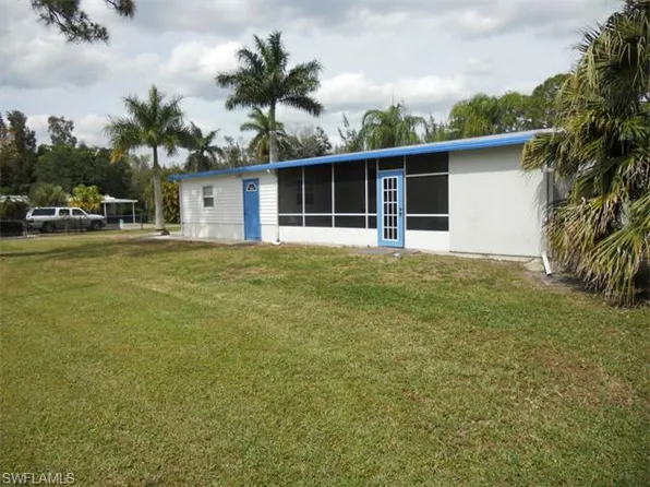 5459 Meadowlark Ln, Bokeelia, FL 33922