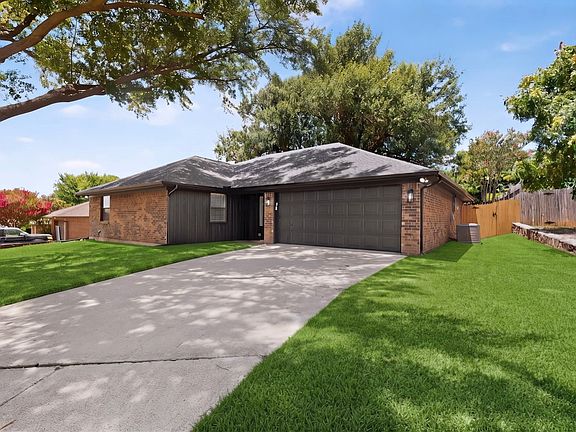 2nd image of 3804 Wrexgate Ct