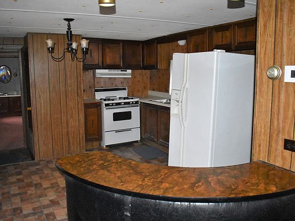2nd image of 338 W Washington St