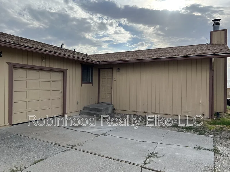 2 bed, 1.0 bath, 1076 sqft, $1,350 — Photo 4