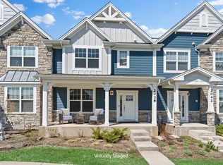 2038 Link Dr, Buffalo Grove, IL 60089