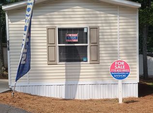 978 Sourwood Cir SW, Marietta, GA 30008