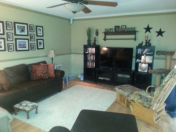 3rd image of 2381 Weatherford Dr