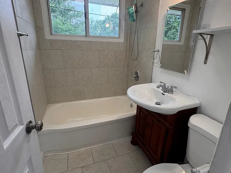46 N Gilmore Blvd — Photo 6