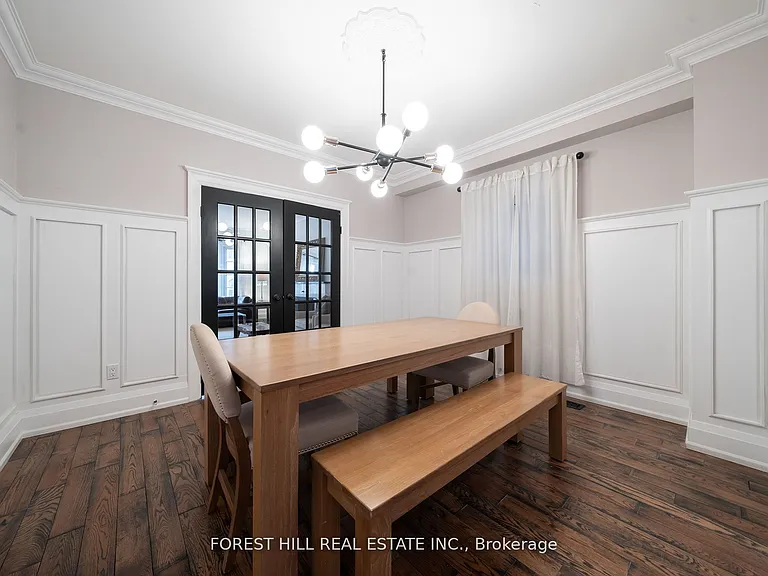 6 Aberdeen Ave — Photo 9