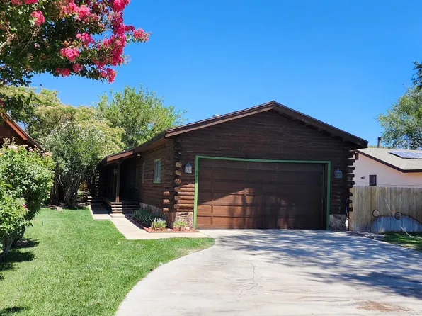 351 W Bush St, Lone Pine, CA 93545