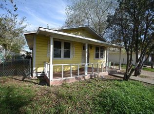 306 N 11th St, Donna, TX 78537
