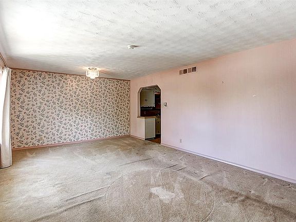 4th image of 1404 N Waddill St