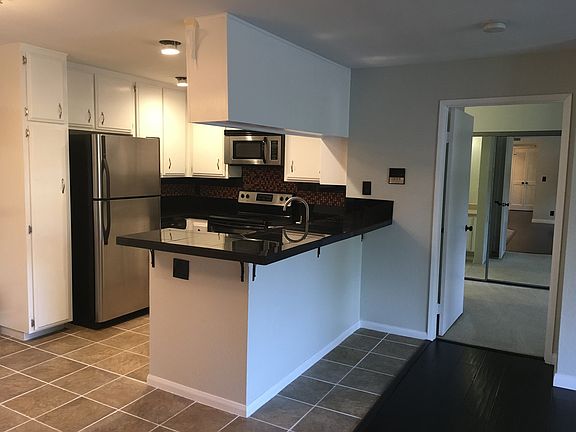3rd image of 11233 Tierrasanta Blvd Unit 24