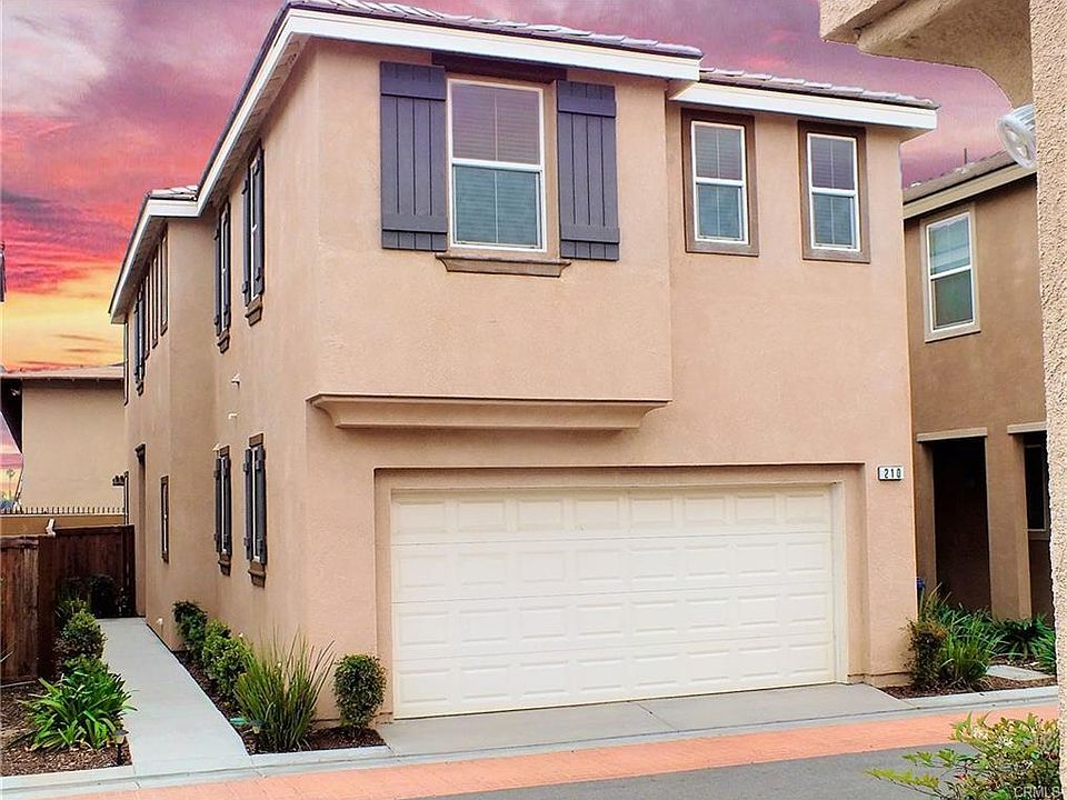 Lovely Front Exterior