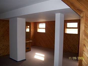 4th image of 5667 Chestnut Hill Dr