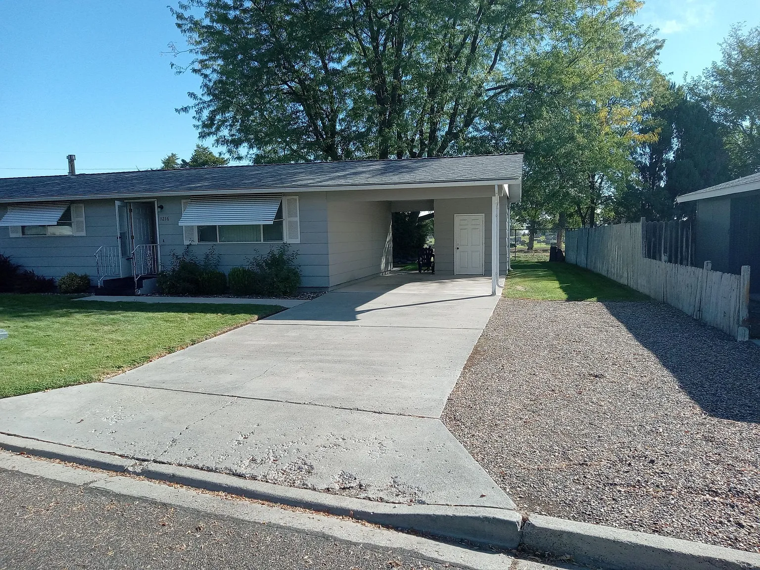 AH-0000 | 1214 & 1216 SW 11th St — Photo 3