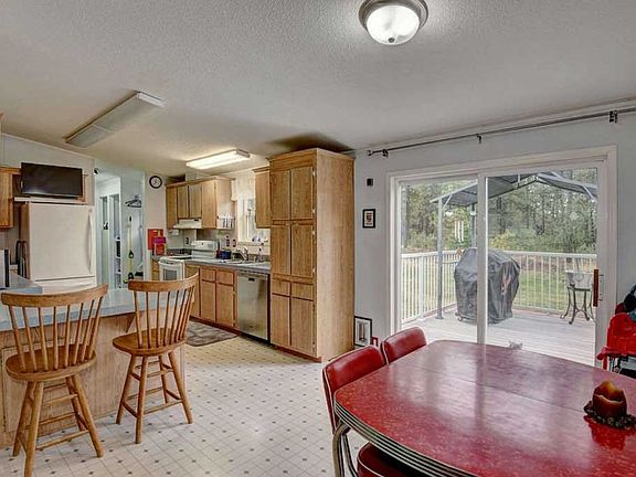 5th image of 17912 S Lois Dr