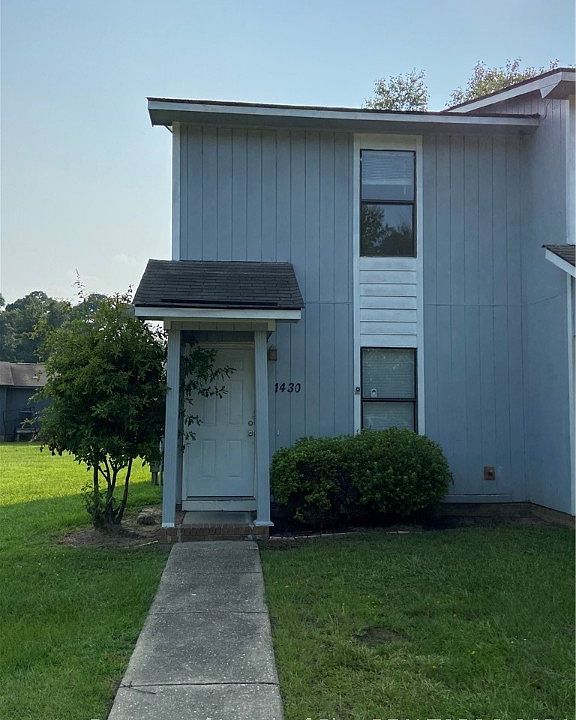 1430 Tangora Ln, Fayetteville, NC 28304 Zillow