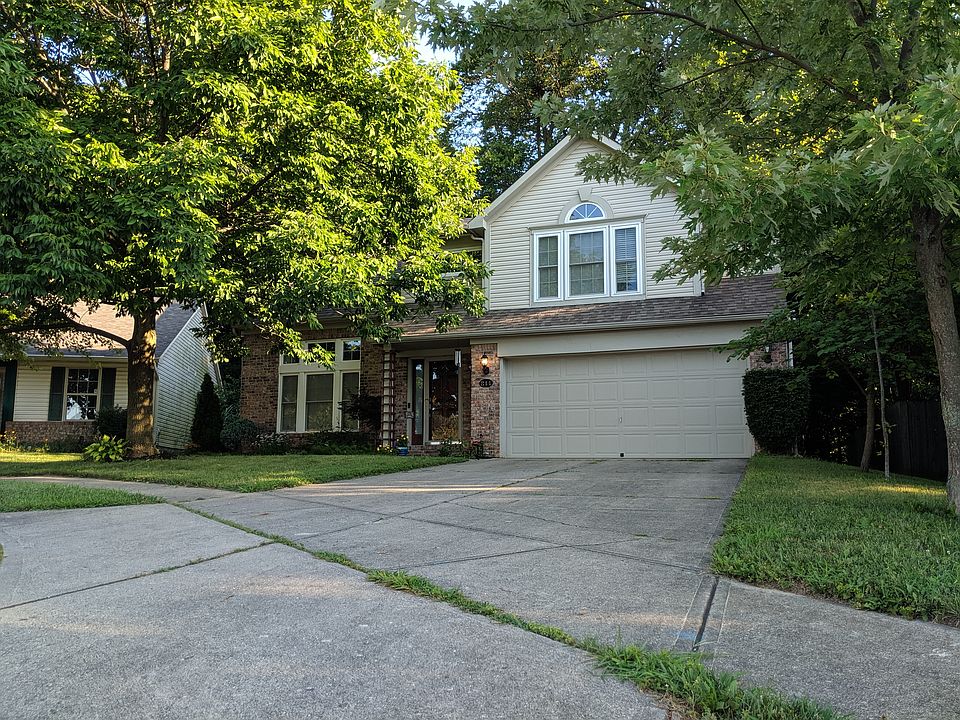2nd image of 844 Charter Woods Dr