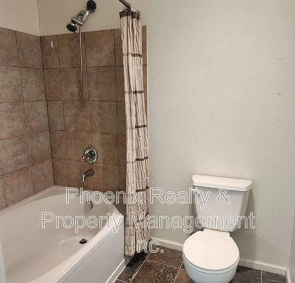 2900 Blue Sky Cir #5-103 — Photo 10
