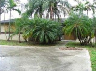 24390 SW 207th Ave, Homestead, FL 33031