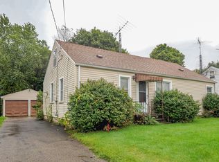 300 20th St N, Springfield, MI 49037