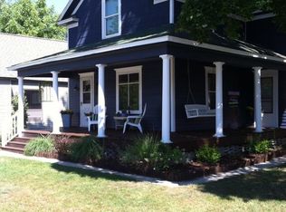 414 N Robert St, Ludington, MI 49431