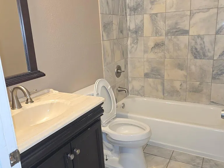 16611 Quail Dale Dr — Photo 10