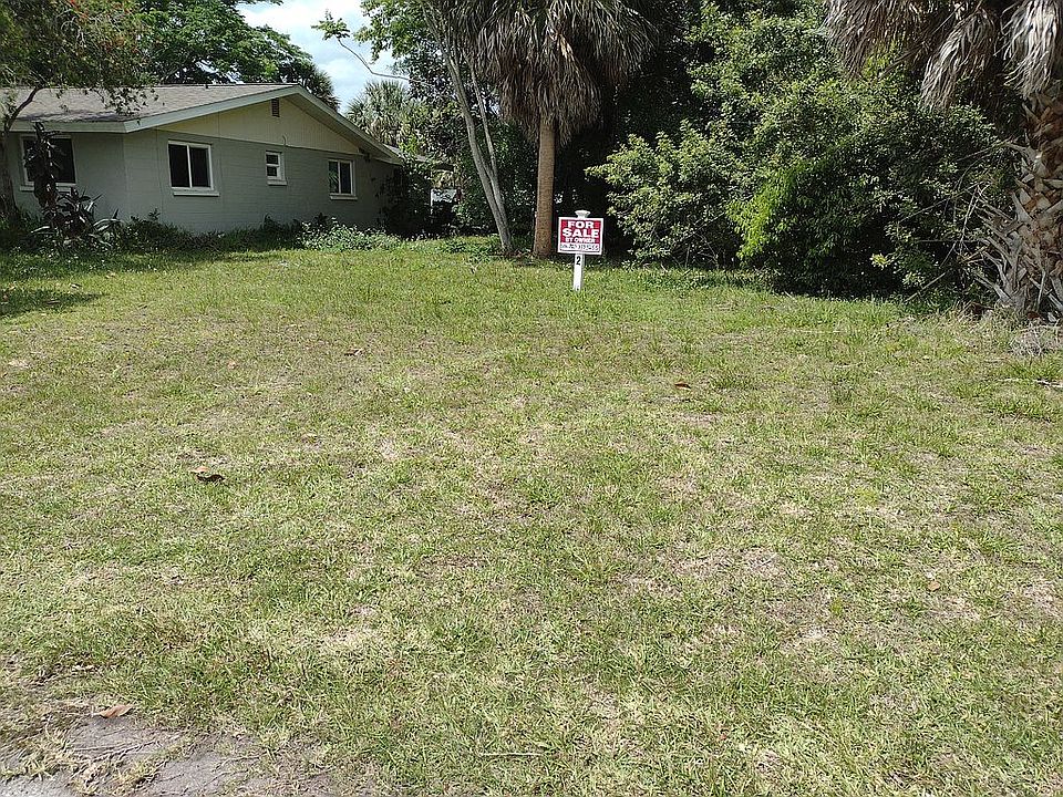 2nd image of 850 Latiffe Dr