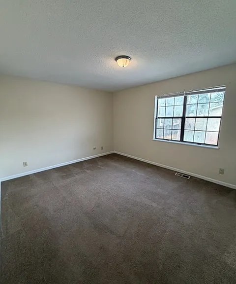 107 Knollwood Dr #C-1 — Photo 4
