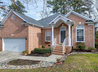 106 Daleshire Dr, Cary, NC 27519