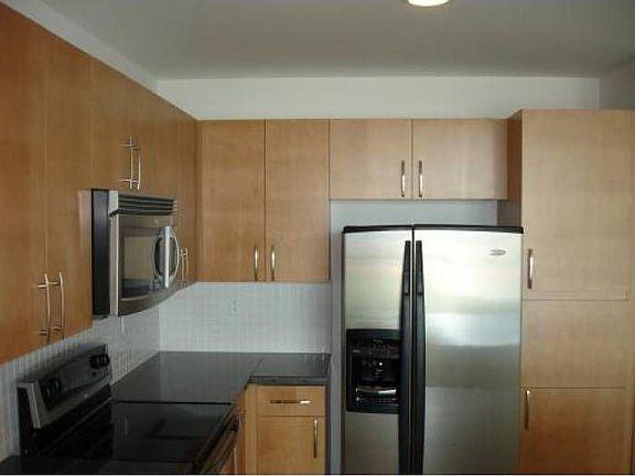 3rd image of 300 S Australian Ave Unit 419
