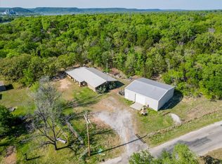 4550 S Lakeview Dr, Gordon, TX 76453