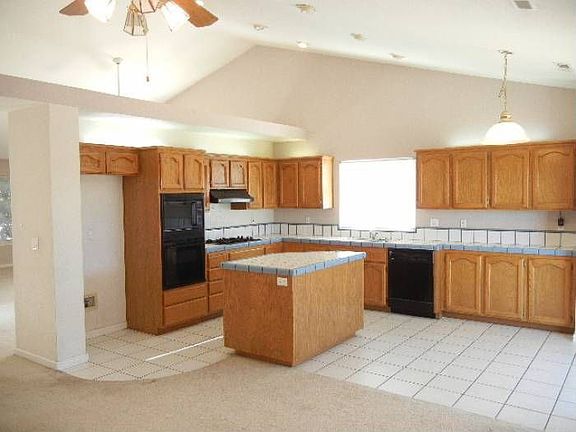 Open Kitchen