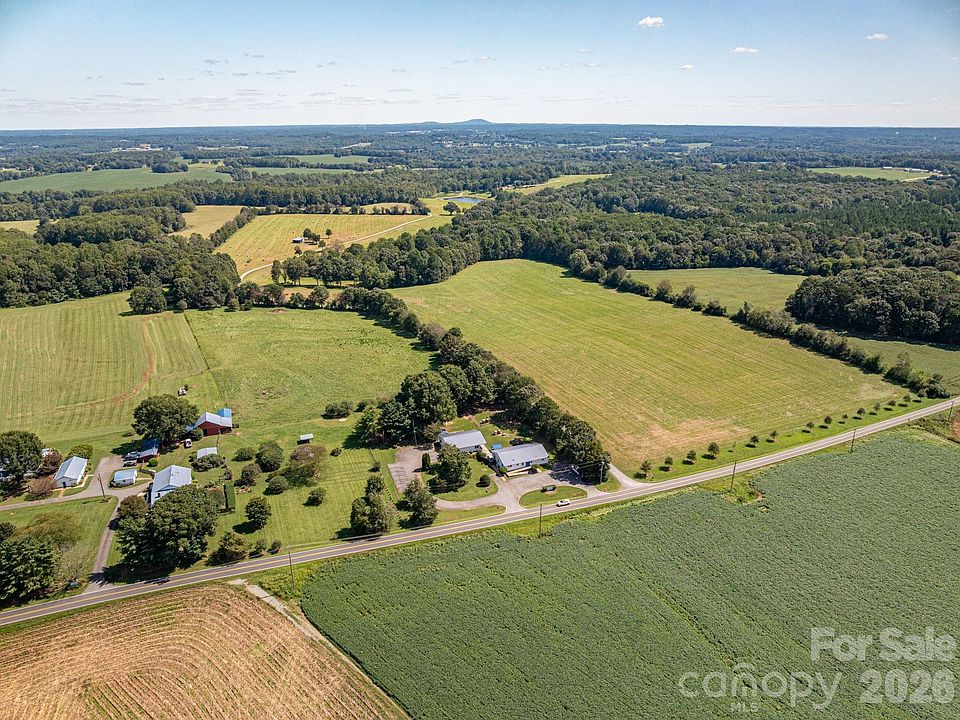 1st image of 2482 June Bug Rd