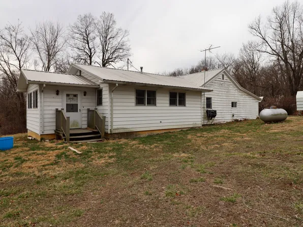20451 Highway B, Lebanon, MO 65536