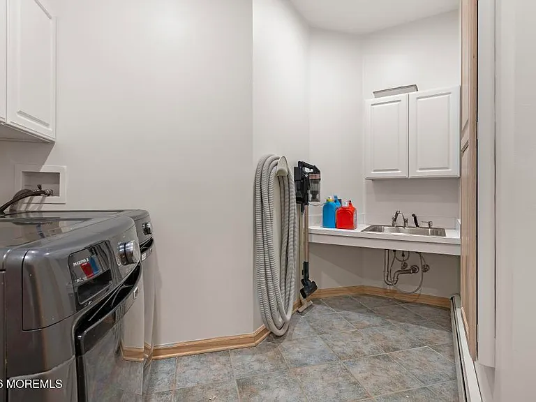415 Windermere Ave — Photo 22
