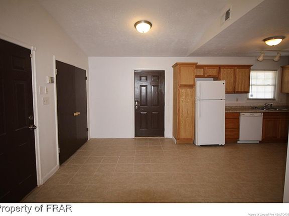 3rd image of 5706 Trevino St