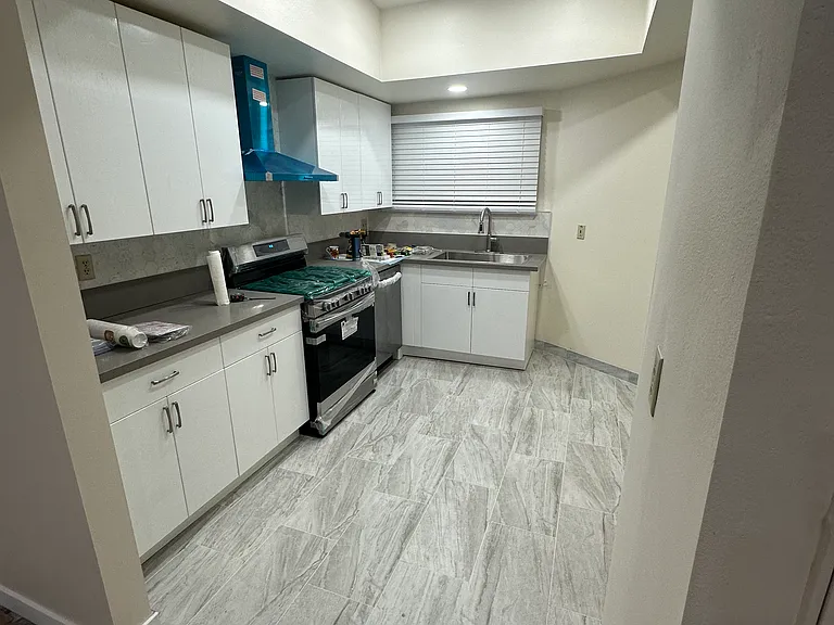 2900 Fairway Ave #401 — Photo 6